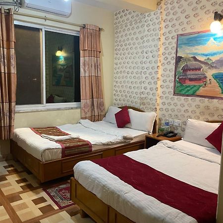 The Tranqulity Inn Pokhara Buitenkant foto