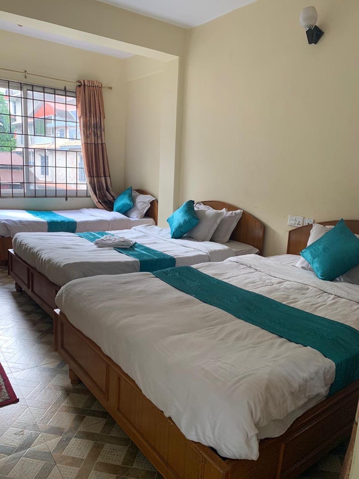 The Tranqulity Inn Pokhara Buitenkant foto